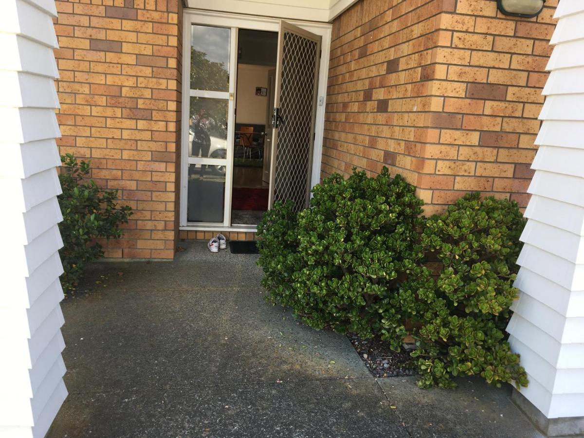Nest In West Auckland